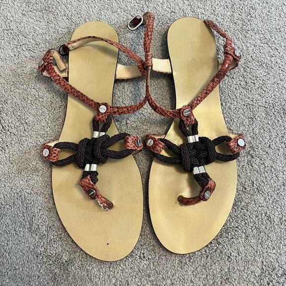 Calvin Klein Red Gladiator Leather Women SARRA flat Sandals sz10 - Picture 2 of 8